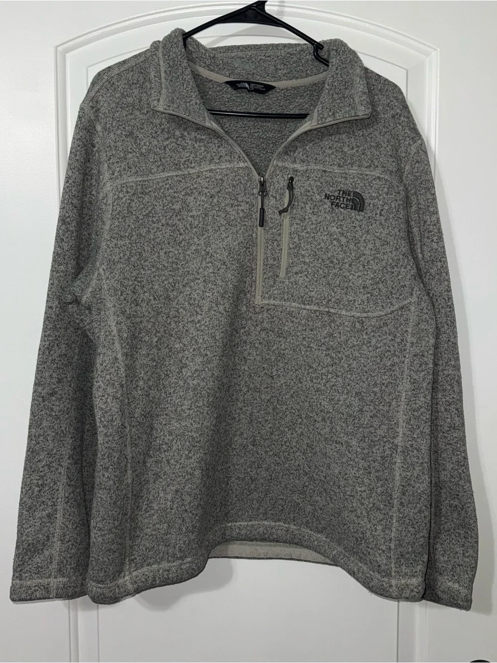 The North Face 1/4 Zip Fleece Pullover Men’s Size Large Heathered Gray